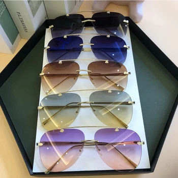 De lux ochelari de Soare de Designer 2020 Tendințele Femei Supradimensionat Pilot fără ramă ochelari de Soare Pentru Femei de Moda Cadru Metalic Gradient de Nuante