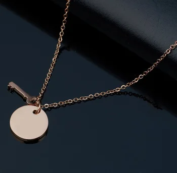 Moda Valentine cheie cupluri colier de Titan din Oțel Inoxidabil Inima Coliere Pentru Femei Barbati