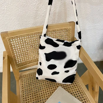 Vaca de Imprimare Flanel geanta femei Messenger Bag Lapte de Vacă Shouler Geanta femei Pluș Geantă de Umăr Geantă de mână de Desene animate Nu cu Fermoar Geanta Crossbody